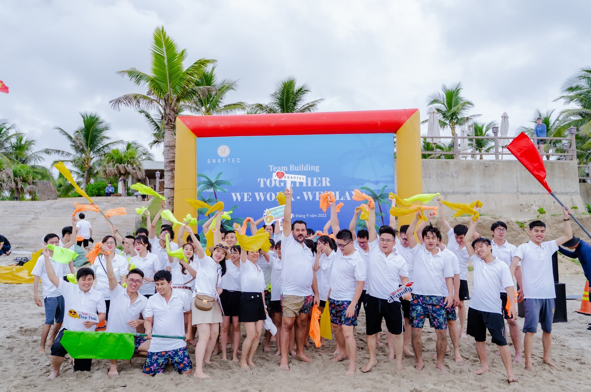 The full SnapTec team together at a company offsite